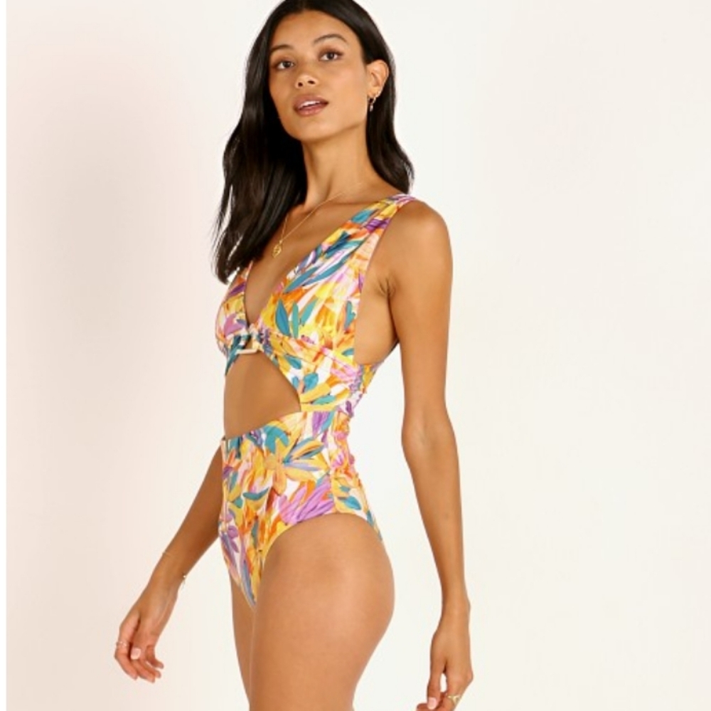 NEW Beach Riot One Piece Swimsuit